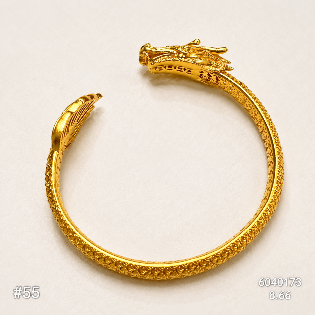 9999 純金 祥龍納福手鐲 · 9999 純金金飾 · 金閃閃銀樓