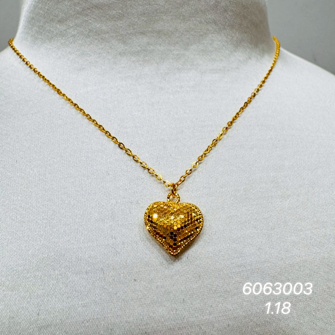 9999純金項鍊 · 9999 純金金飾