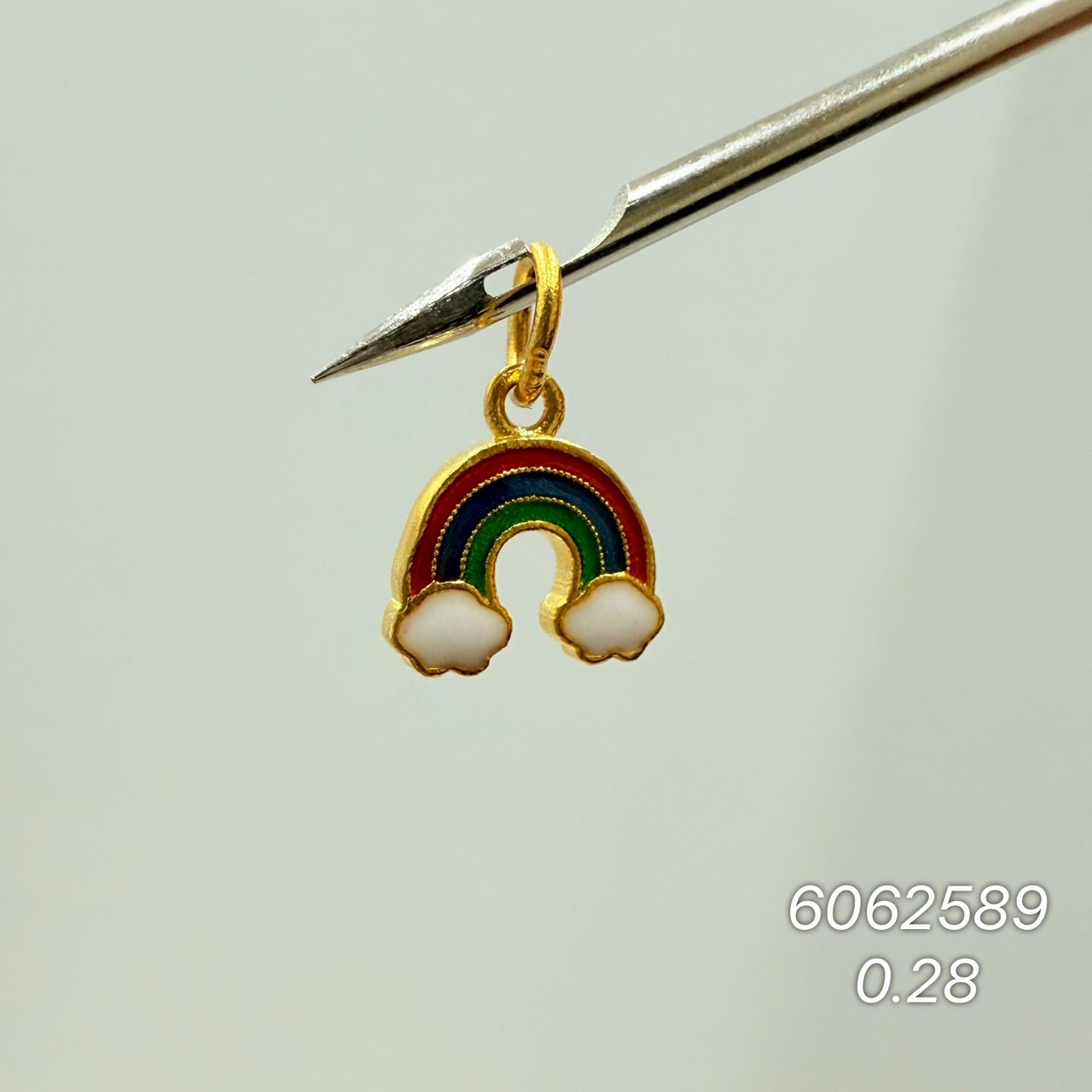 9999純金吊墜 · 9999 純金金飾 · 金閃閃銀樓