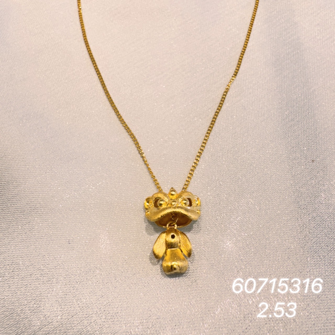 9999純金醒獅項鍊 · 9999 純金金飾 · 金閃閃銀樓