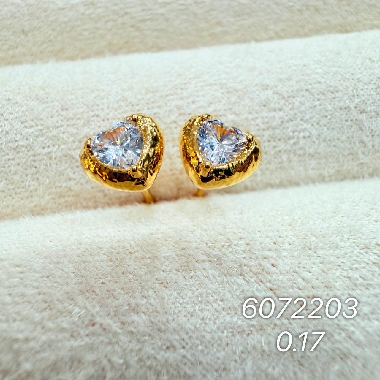 9999純金耳環 · 9999 純金耳環 · 金閃閃銀樓