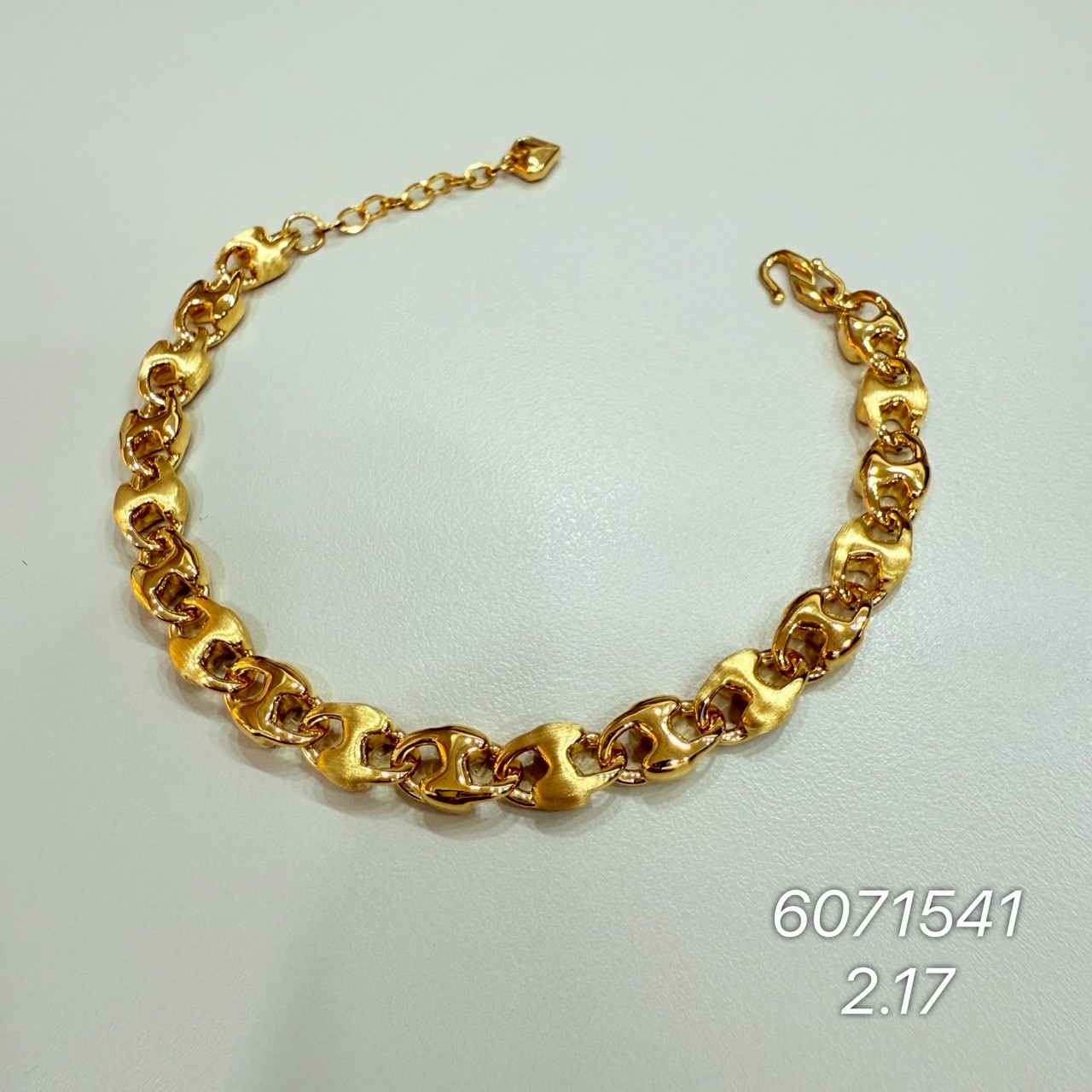 9999純金手鍊 · 9999 純金手鐲 · 金閃閃銀樓