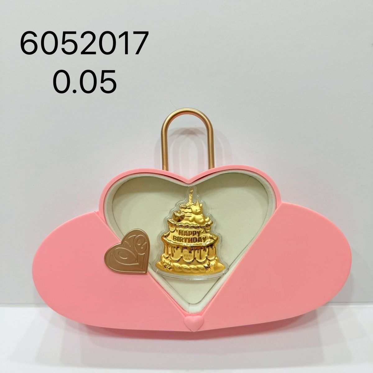 生日蛋糕金箔愛心盒 · 0.05 錢