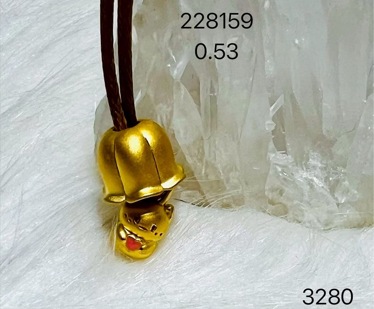 卡通造型墜飾 · 0.53 錢